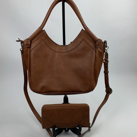 Frye & Co Shoulder Crossbody bag Matching Wallet set Zip close Brown brass NWOT - Picture 2 of 16